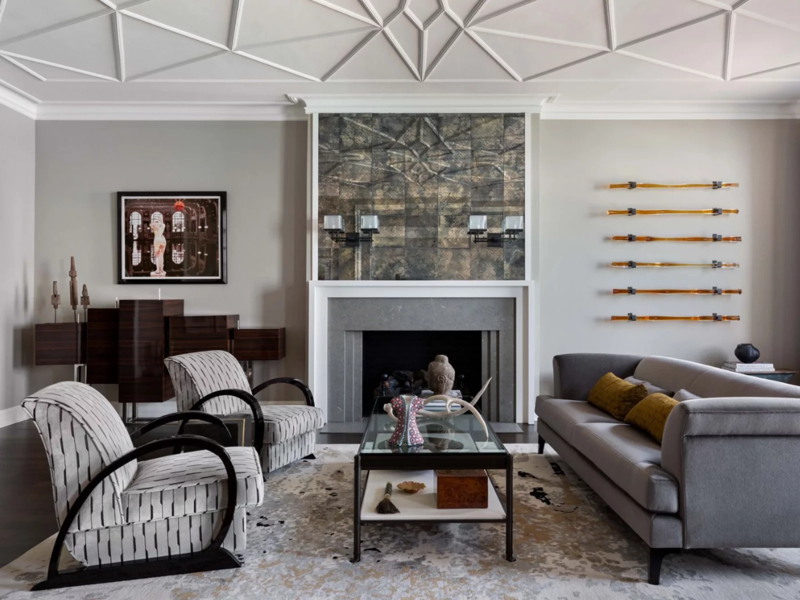 Interiors: Featuring Property from the Chicago Residence of Interior Designer Donna Mondi