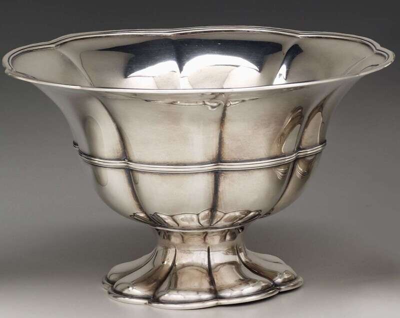 Sterling silver bowl tiffany & co., new york, ny, 20th century Lot 87