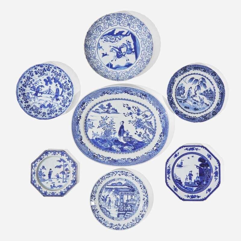 Seven assorted Chinese export blue and white porcelain dishes 青花