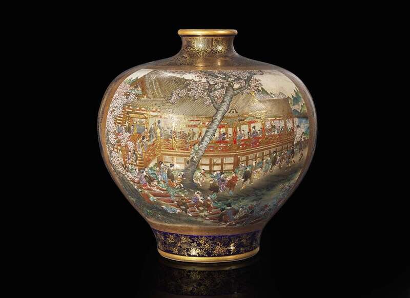 A large Japanese Satsuma-type vase, signed Suizan, Meiji period