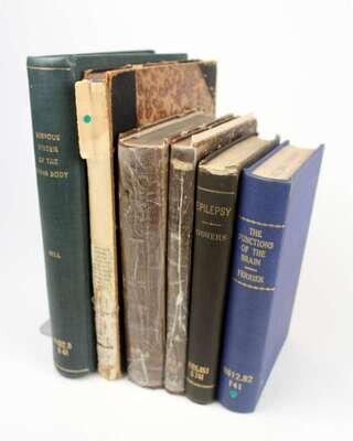 6 vols. Lot 197