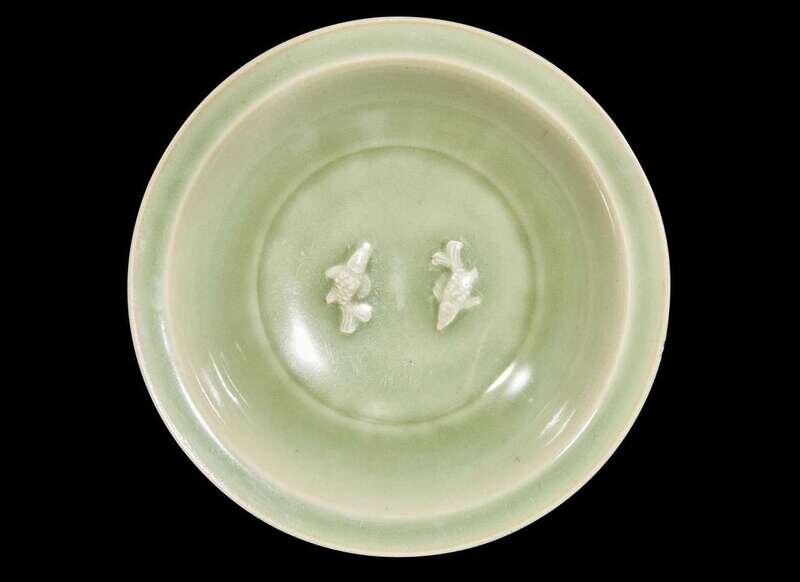 A Chinese Longquan celadon 