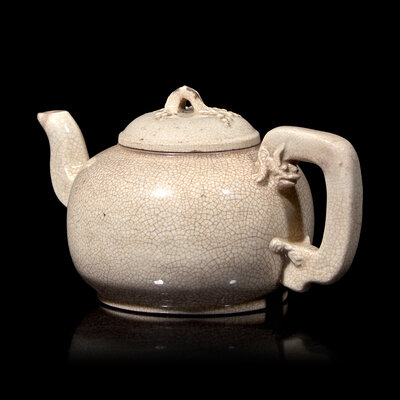 A Small Chinese Crackle Glazed Teapot and Cover, Kangxi