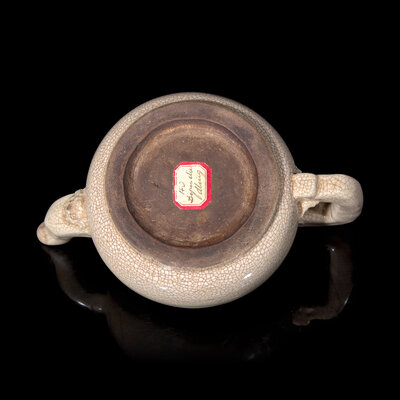 A Small Chinese Crackle Glazed Teapot and Cover, Kangxi