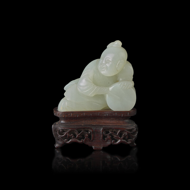 白玉石　十二支彫刻 A reticulated white jade 'pine and crane' plaque, Qing